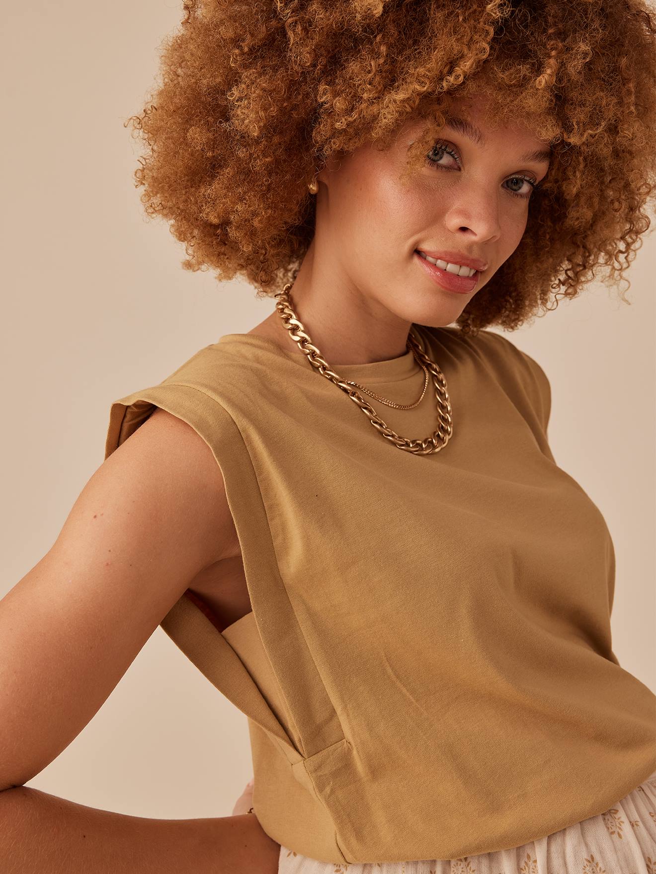 Tee-shirt grossesse sans manches à épaulettes Envie de Fraise jaune