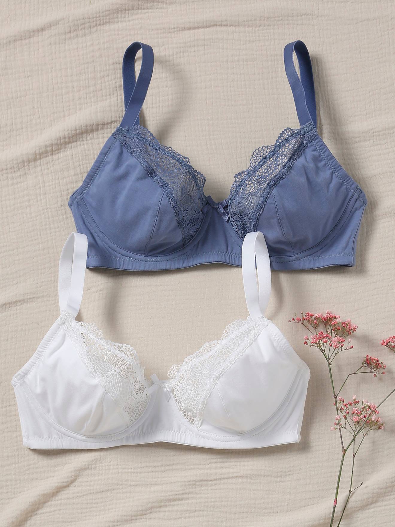 Lot de 2 soutiens-gorge grossesse coton biologique et dentelle blanc