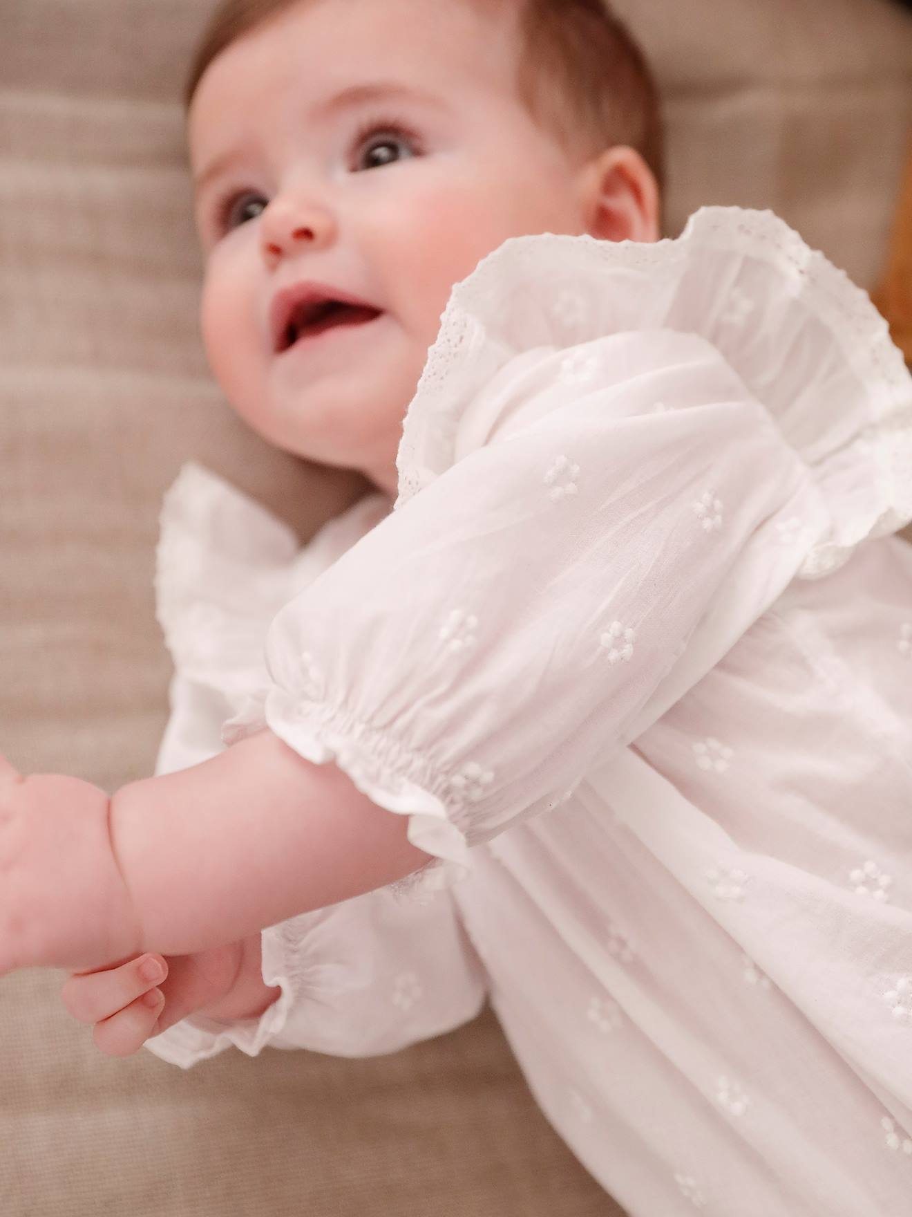 Blouse cérémonie brodée naissance manches longues blanc