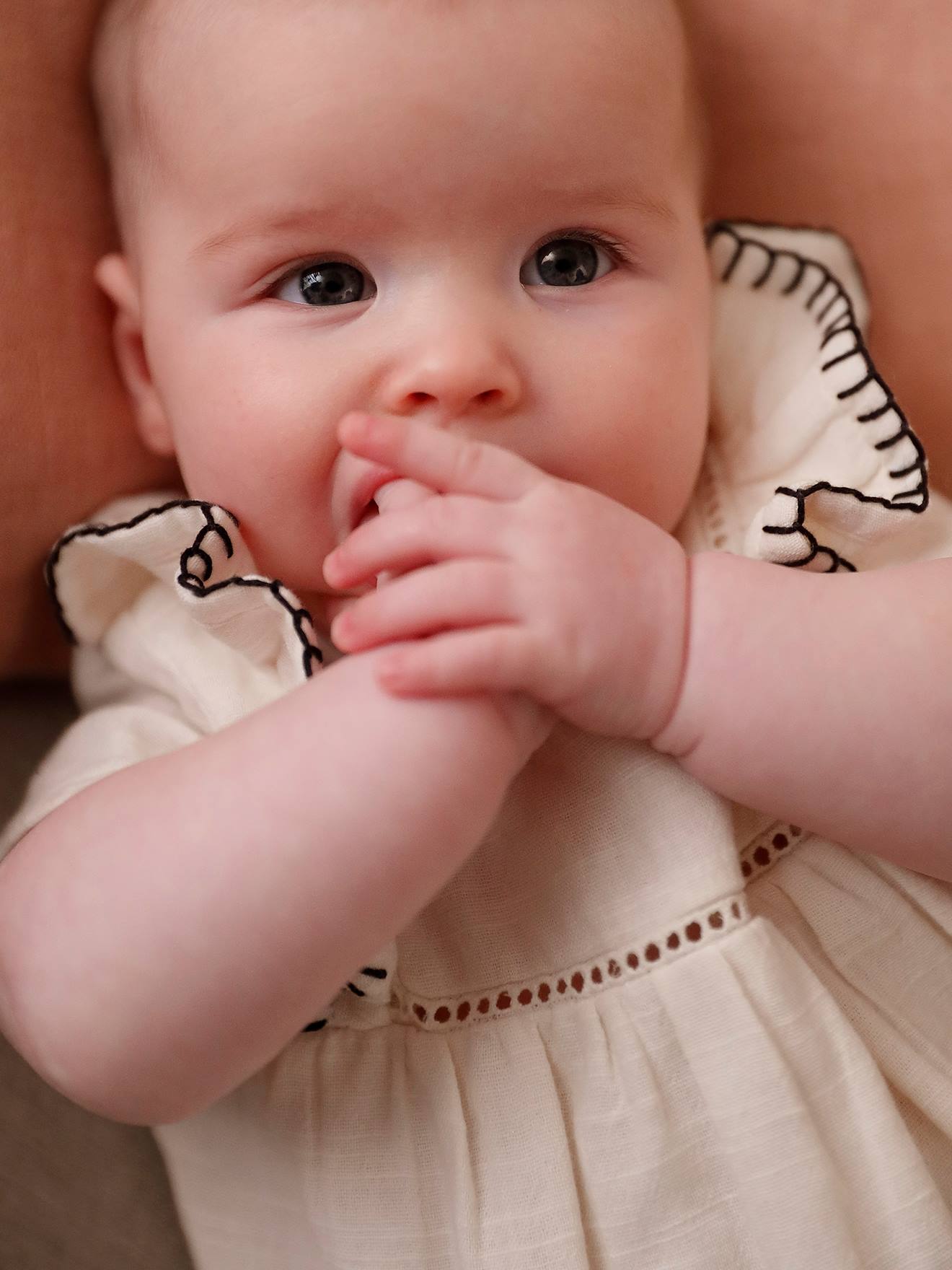 Robe en gaze de coton naissance écru