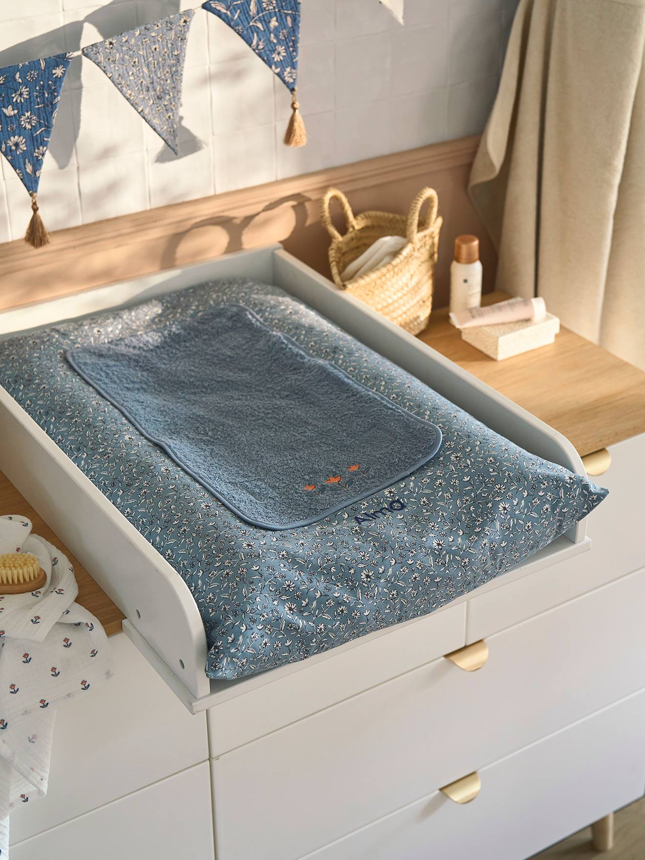 Matelas à langer personnalisable INDIA bleu imprimé (Vertbaudet) - Image 3