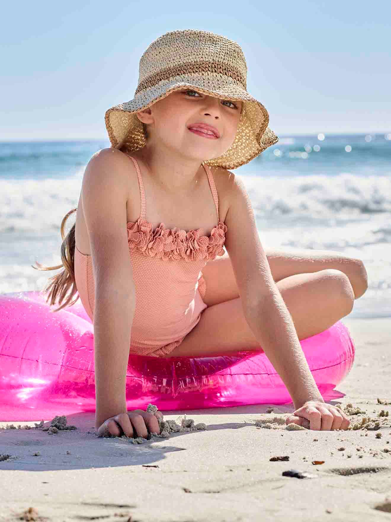 Chapeau aspect paille effet crochet fille bicolore bois