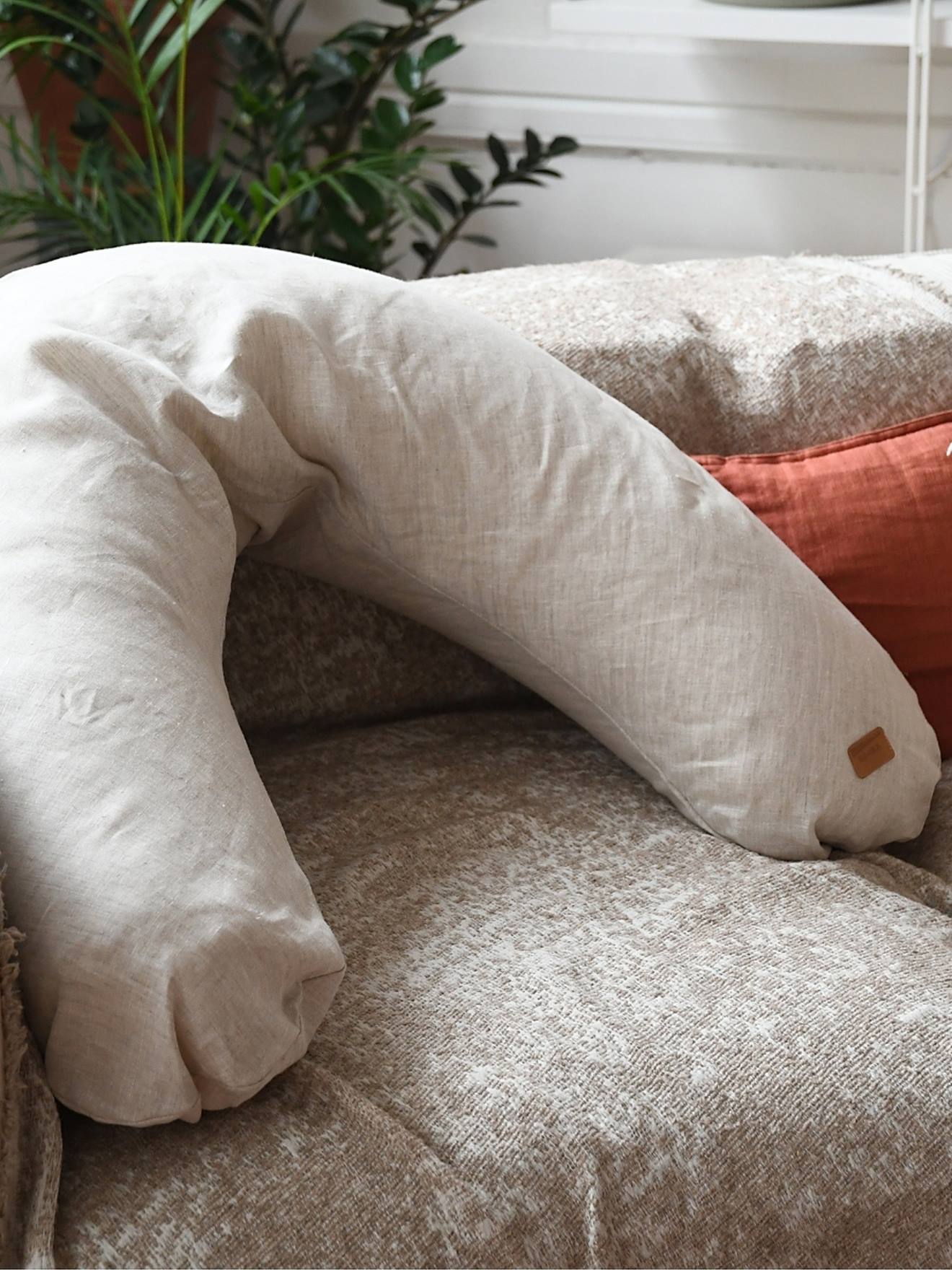 Coussin de maternité et d'allaitement Big Flopsy lin (Béaba) - Image 1