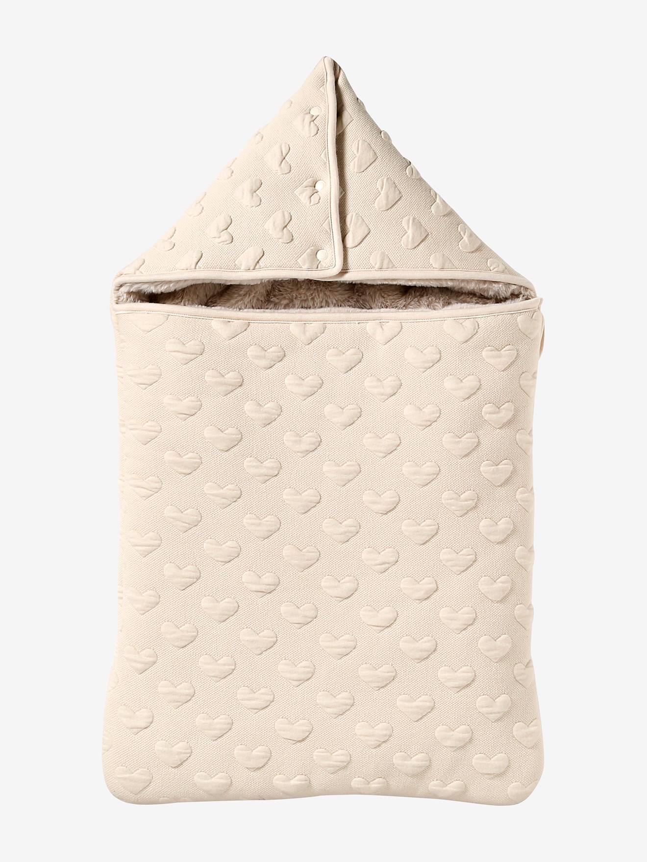 Nid d'ange motif coeur en jacquard beige