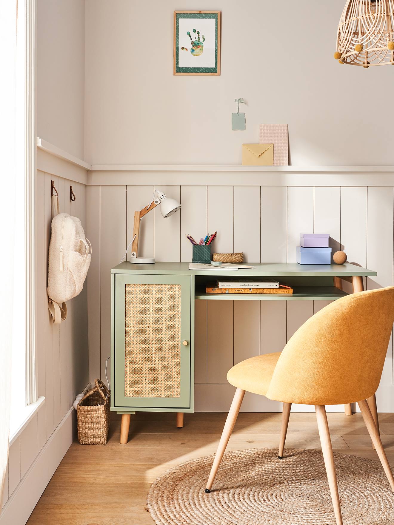Bureau enfant LIGNE POÉSIE vert