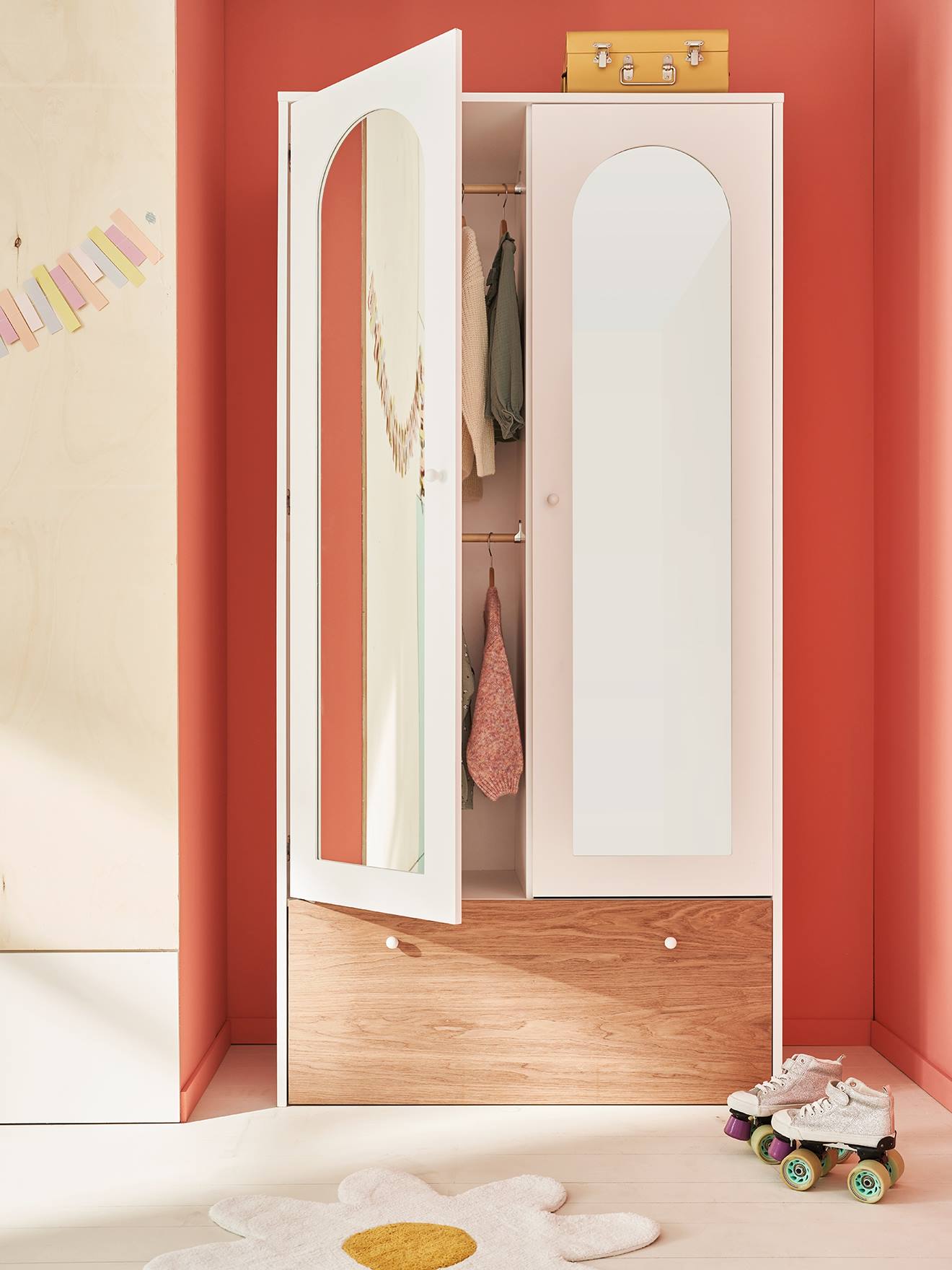 Grande armoire 2 portes avec miroir + grand bac de rangement - ROMA blanc