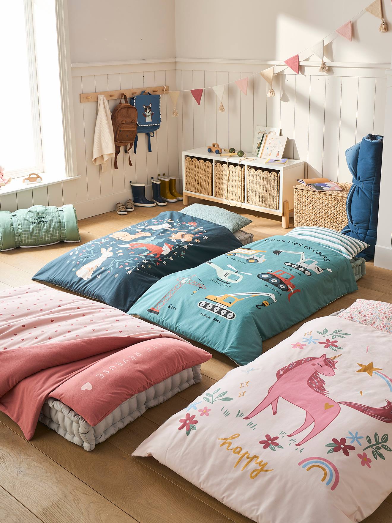 Vertbaudet - Couchage de sieste maternelle personnalisable MINILI ENGINS vert imprimé