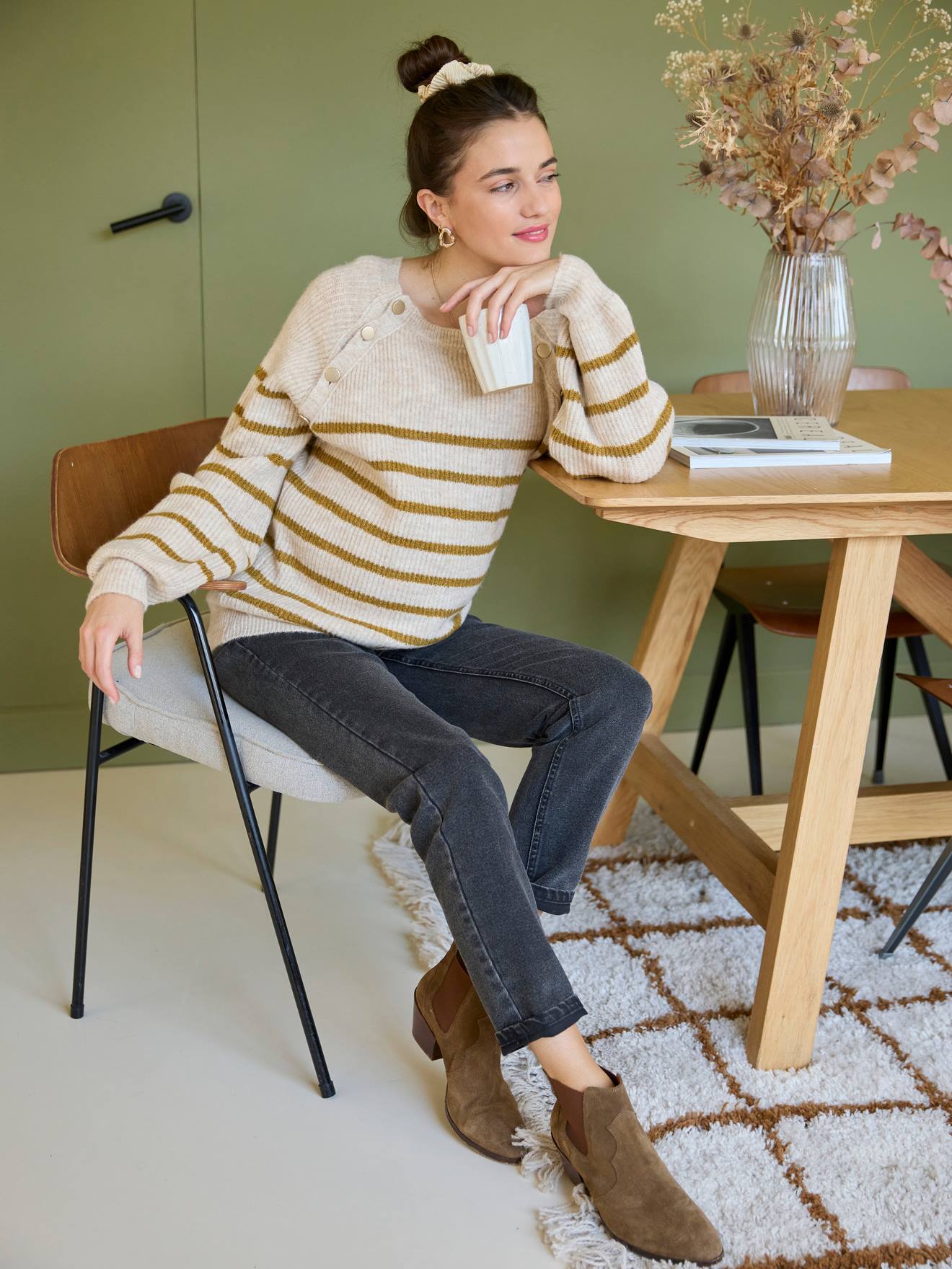 Pull style marinière grossesse et allaitement ouvertures épaules beige chiné