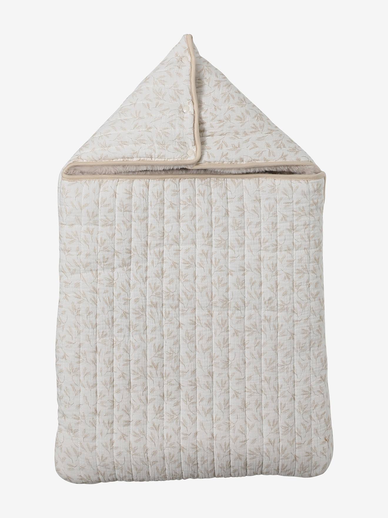 Nid d'ange en gaze de coton et fausse fourrure hygge