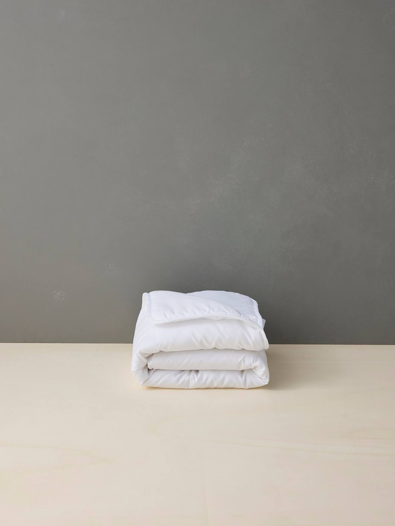 Couette bébé microfibre anti-acariens traitée Sanitized® blanc