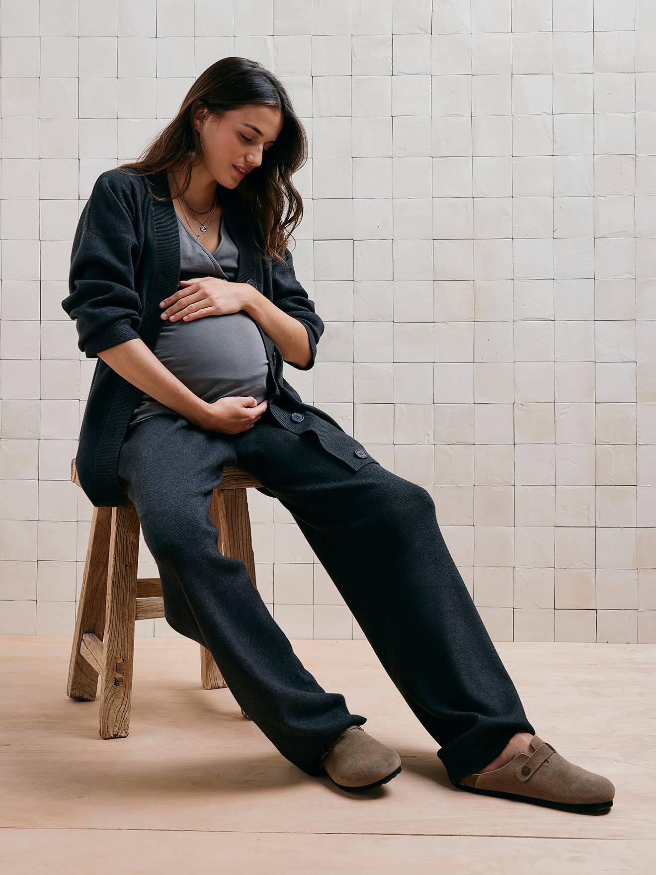 Ensemble 3 pièces grossesse et allaitement débardeur + gilet + pantalon large anthracite