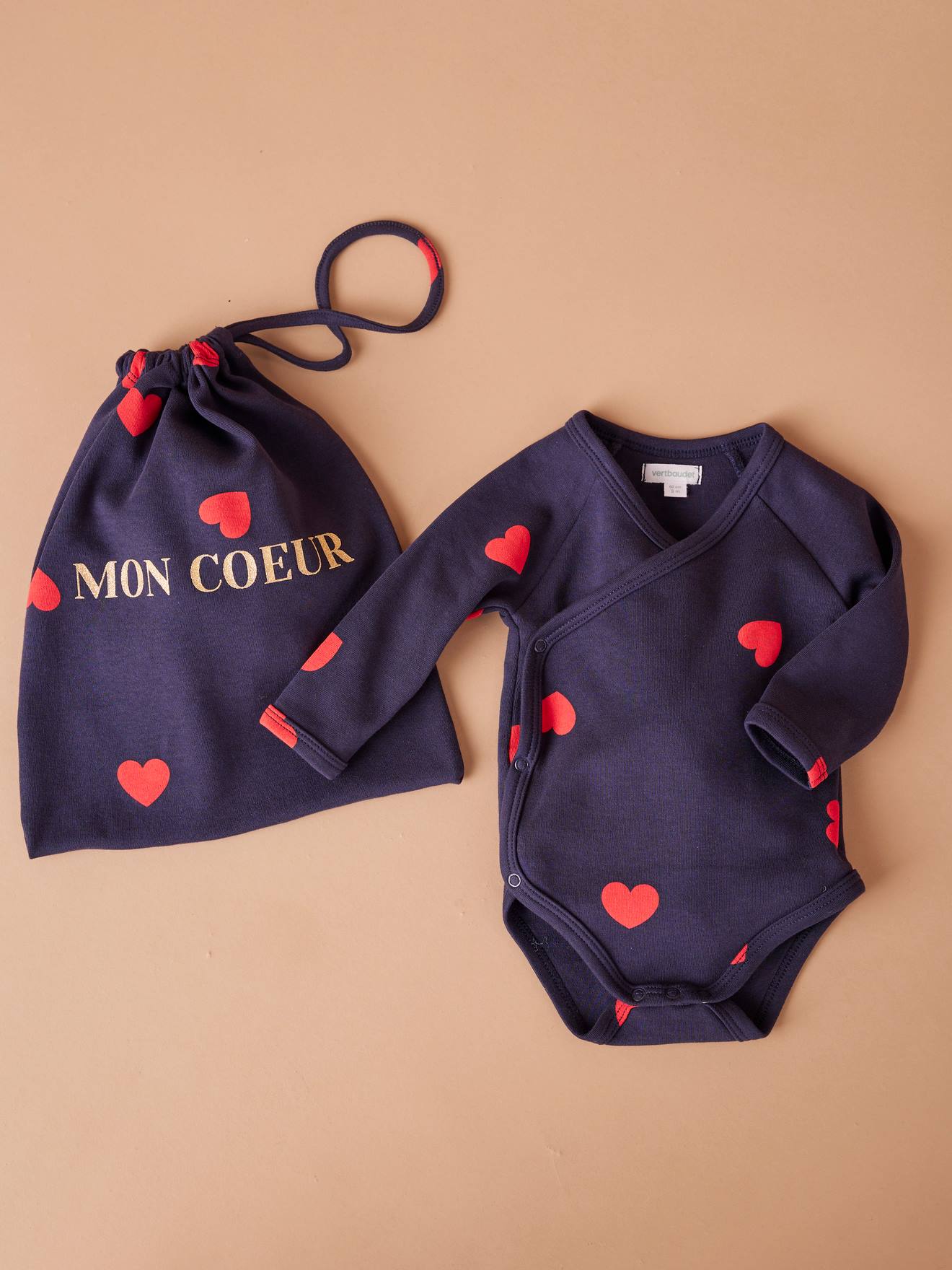 Kit Maternité "Mon coeur" chemise de nuit grossesse + body bébé + pochon marine (Envie De Fraise) - Image 1