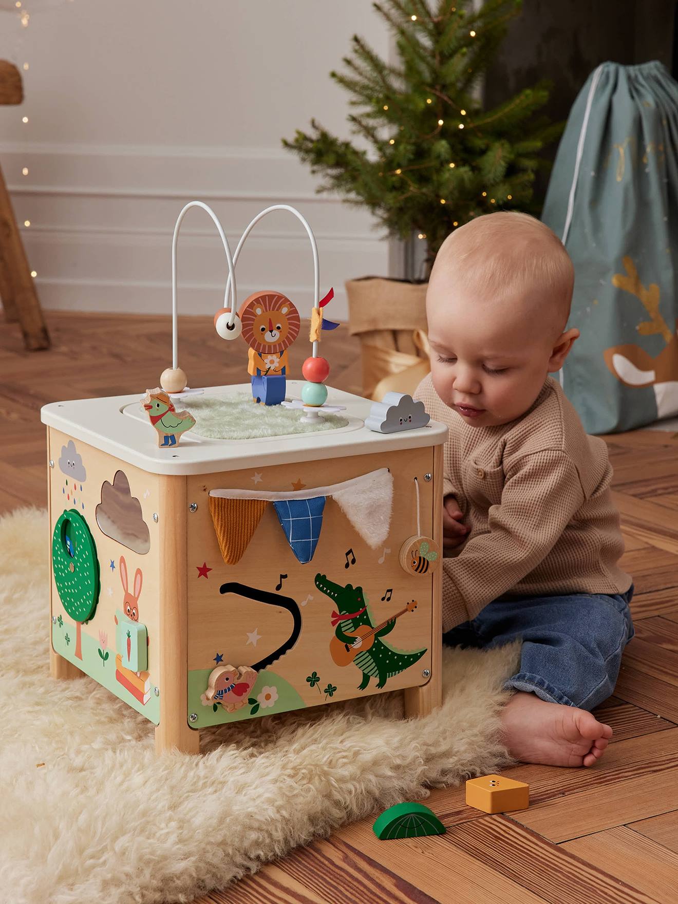 Cube d'activités sensoriel LES ANIMAUX JOYEUX en bois FSC® bois