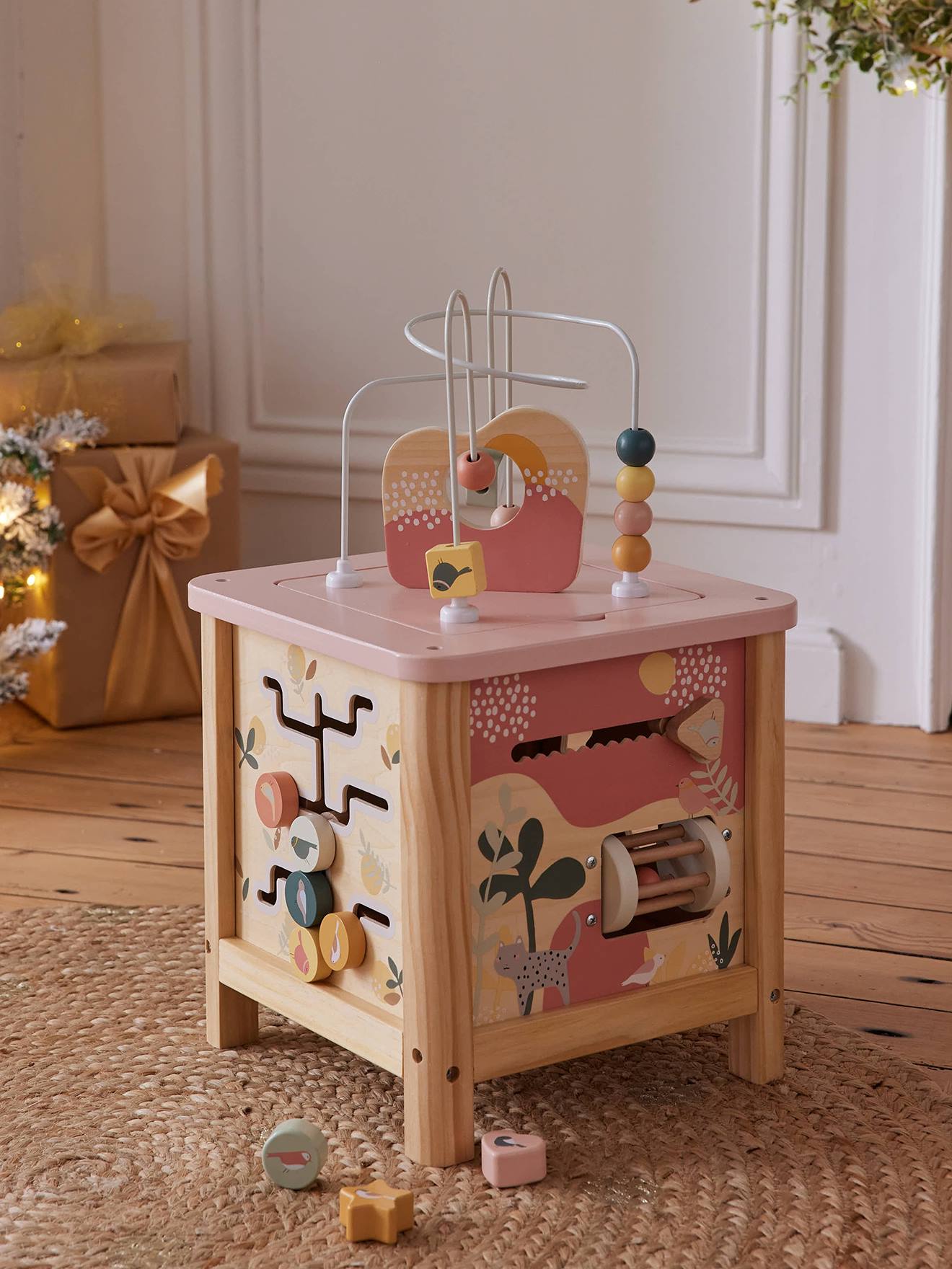 Grand cube d'activités en bois FSC® savania