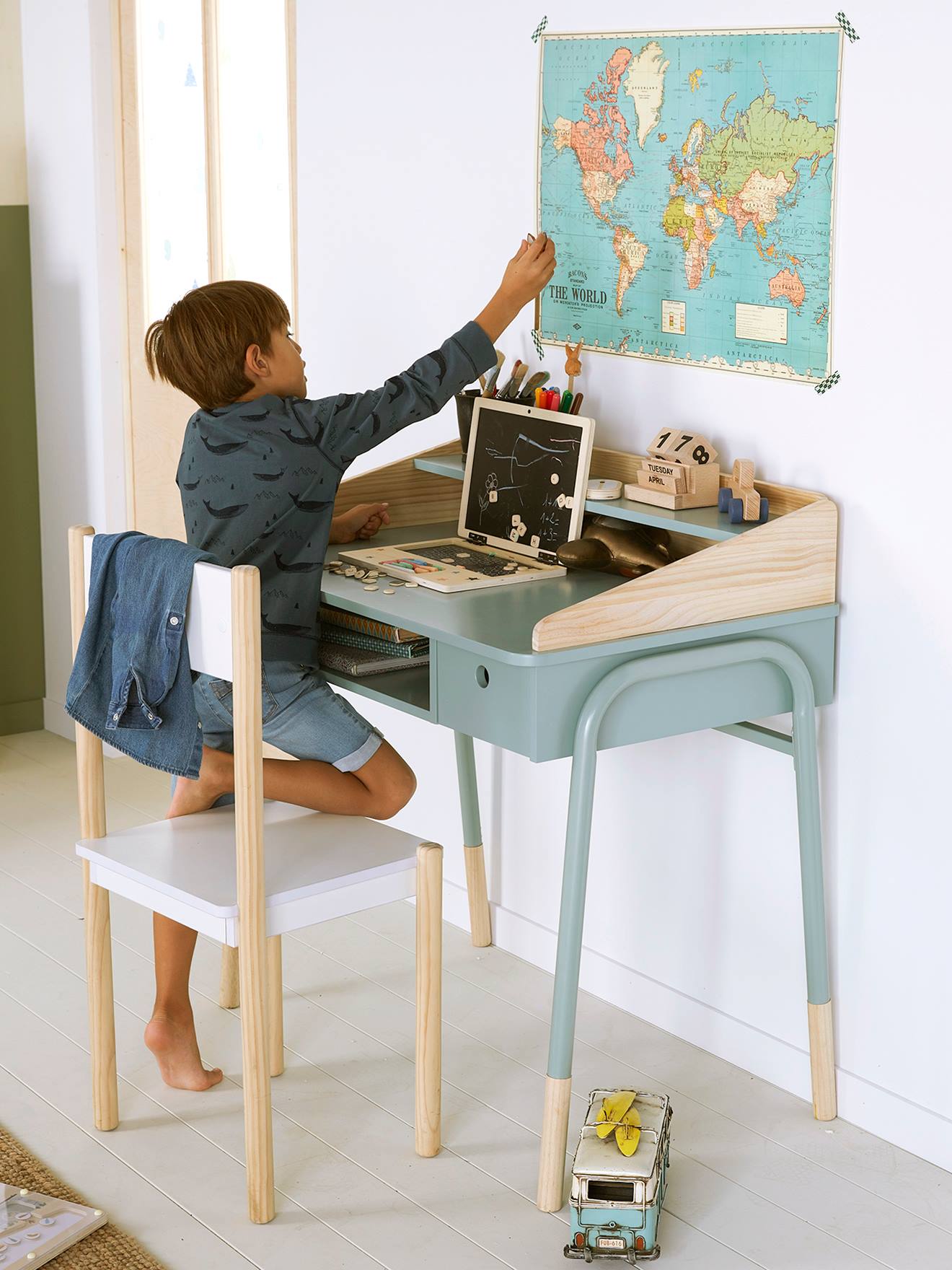 Bureau enfant LIGNE AMAZONIE vert