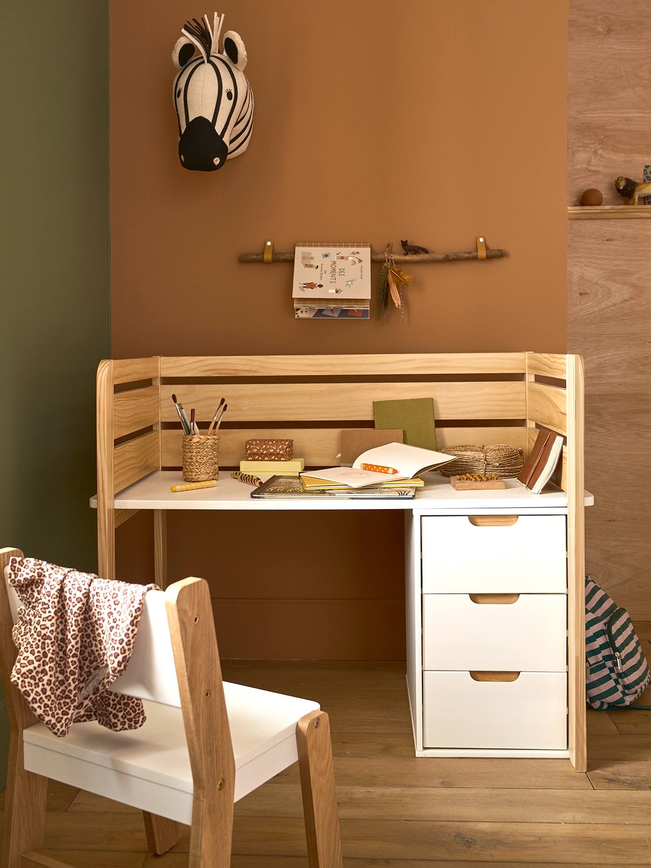 Bureau évolutif maternelle et primaire blanc