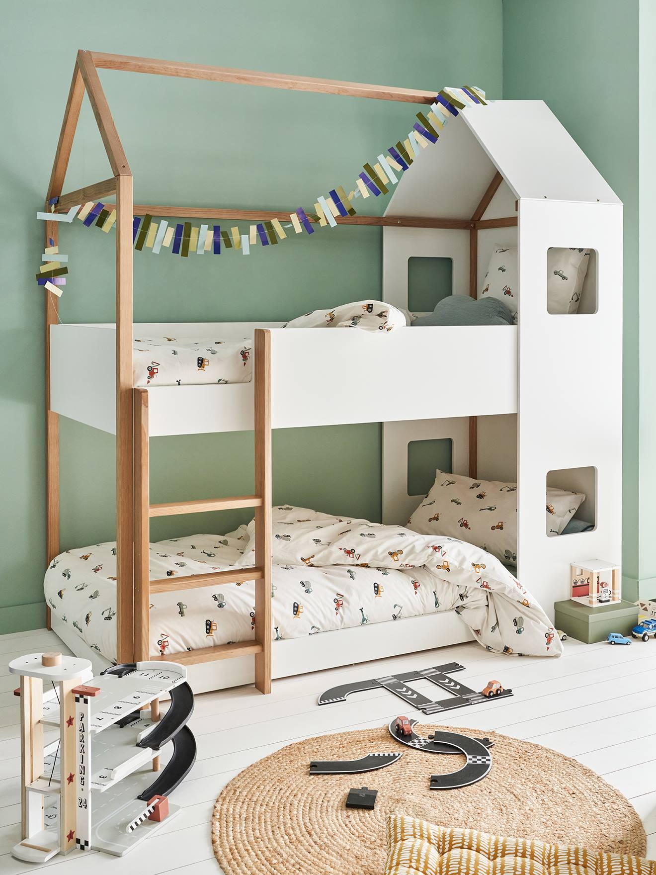Lits cabane superposés Vertbaudet blancs pour deux couchages 90 × 190 cm