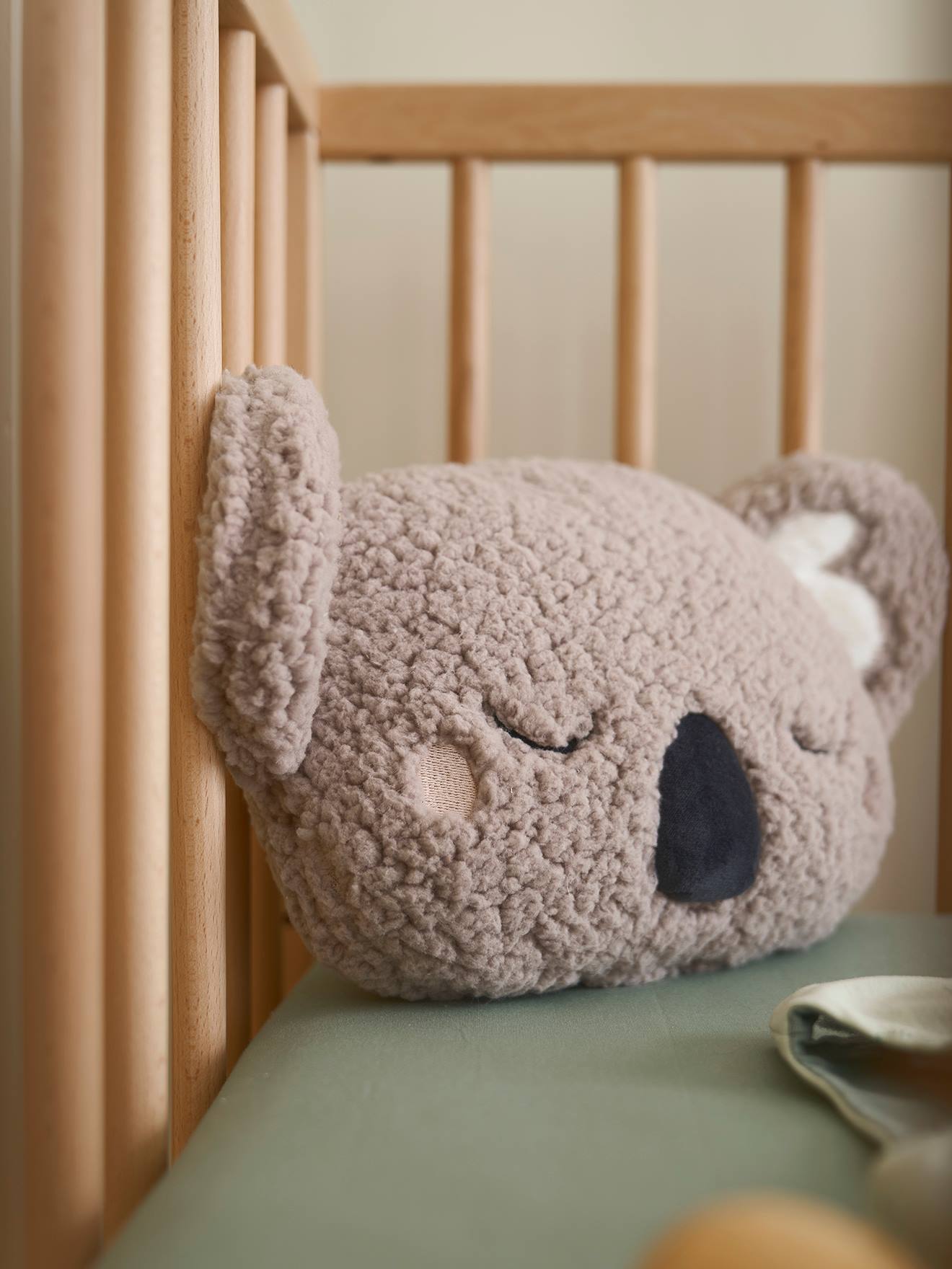 Coussin koala en sherpa gris