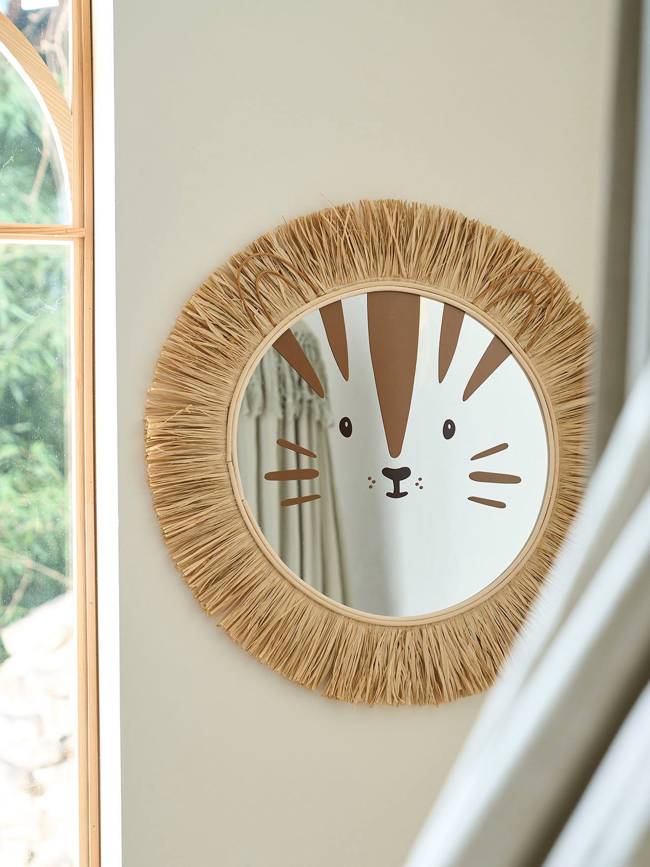 Miroir XL Lion en rotin et raphia moka (Vertbaudet) - Image 1