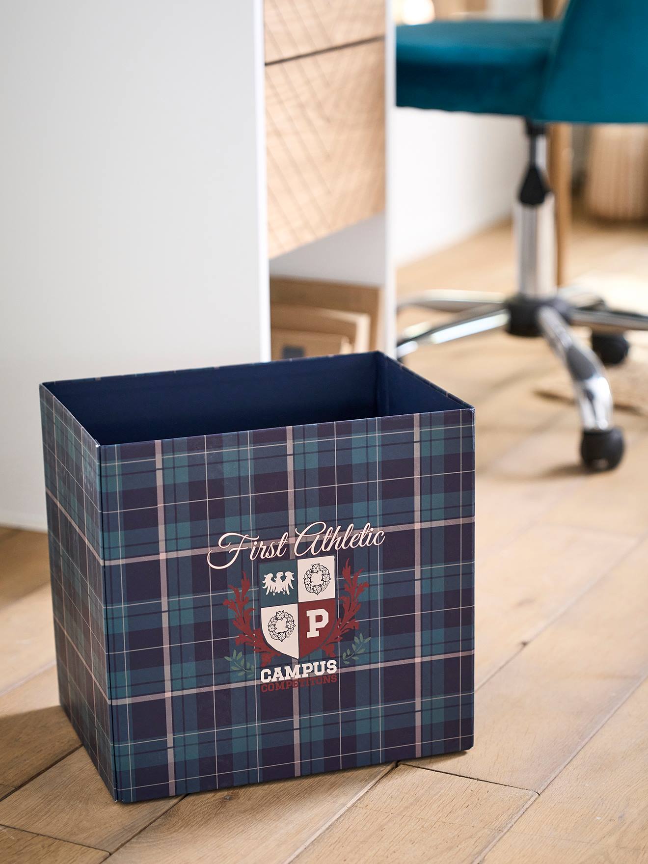 Corbeille en carton pliable Ecusson vert / bleu