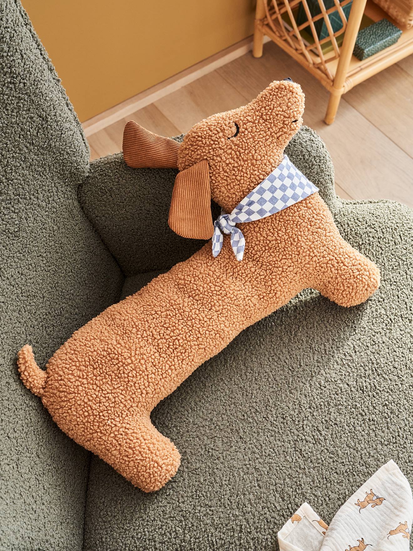 Coussin chien teckel en sherpa ACHILLE marron