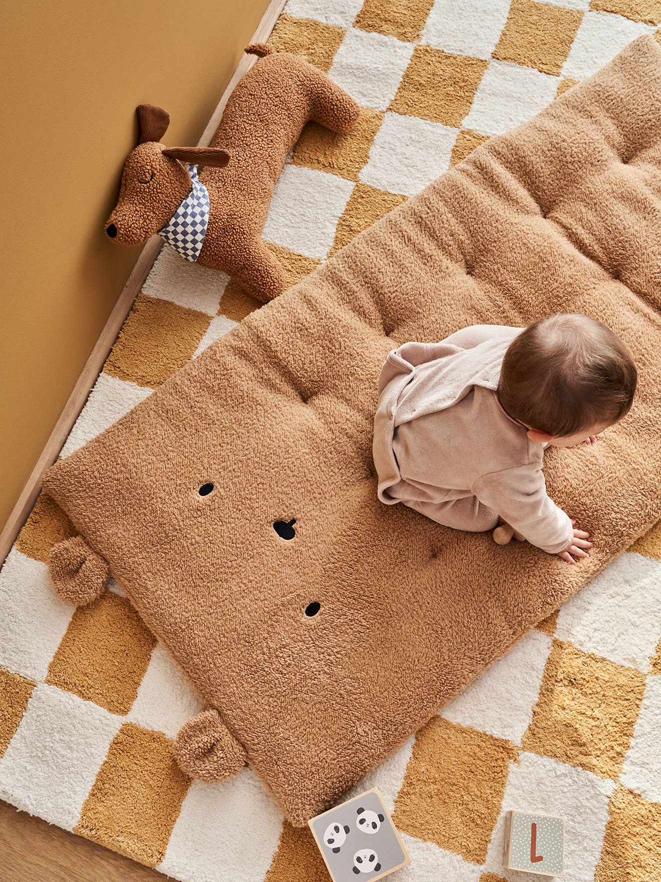 Matelas de sol ourson en sherpa marron