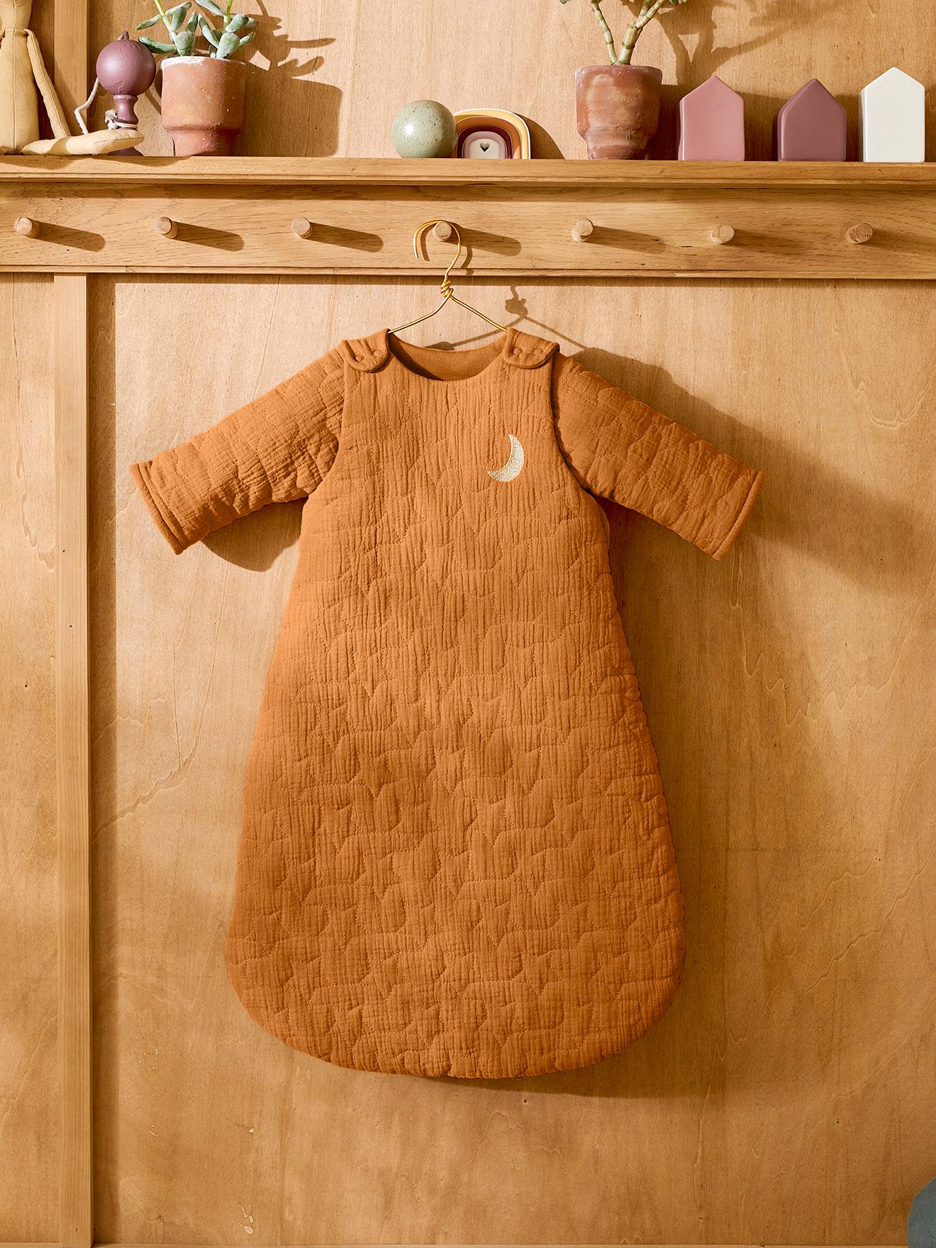 Gigoteuse quiltée manches amovibles en gaze de coton bio* NUITS DE RÊVE caramel