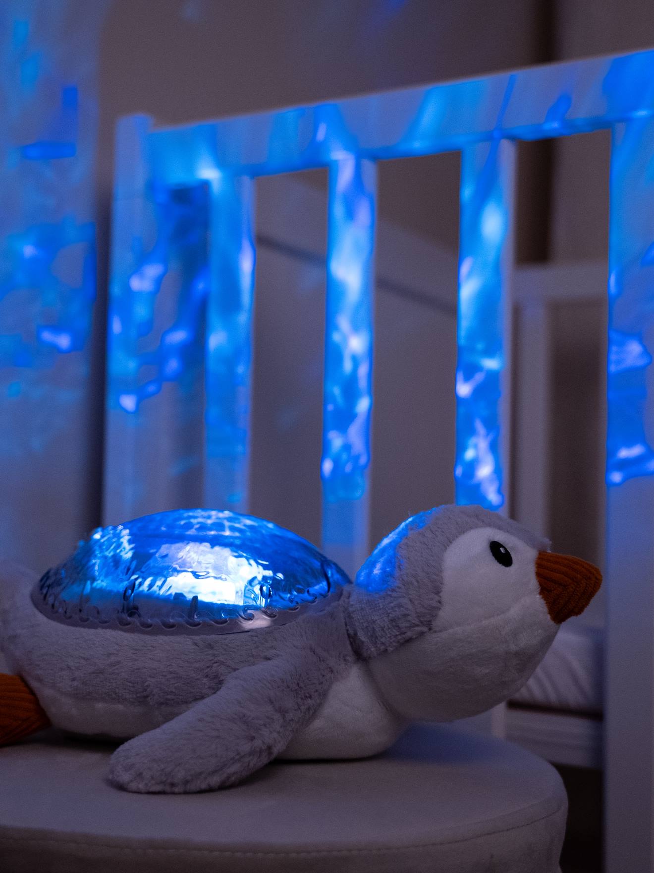 Tranquil Penguin(TM) gris (Cloud B) - Image 1