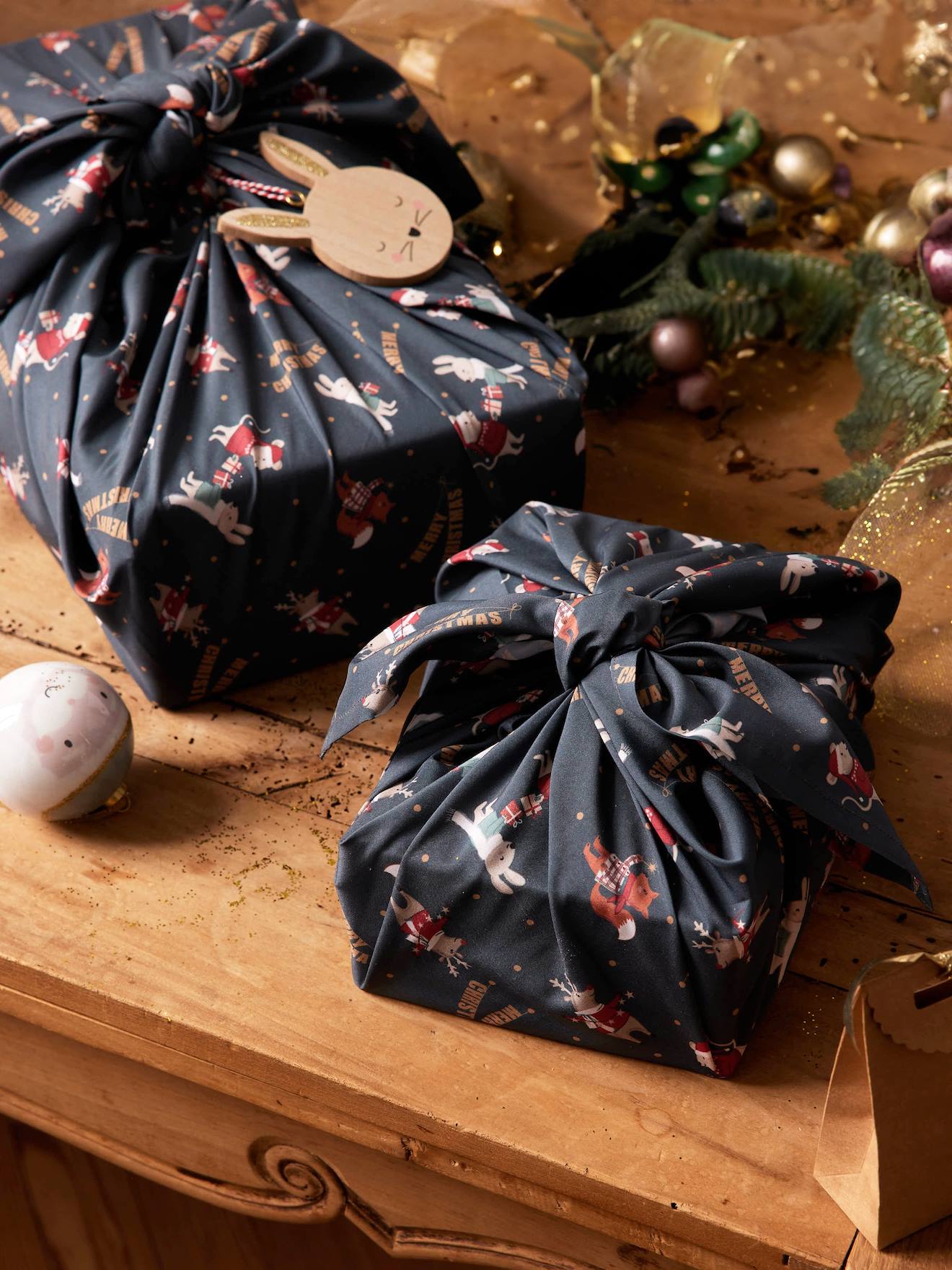 Lot de 2 emballages tissu furoshiki Amis du Père Noël bleu imprimé