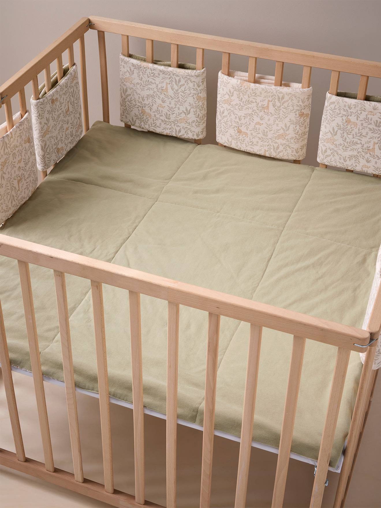 Tour de lit / tour de parc pare-chocs réversibles BABYLON beige imprimé (Vertbaudet) - Image 1