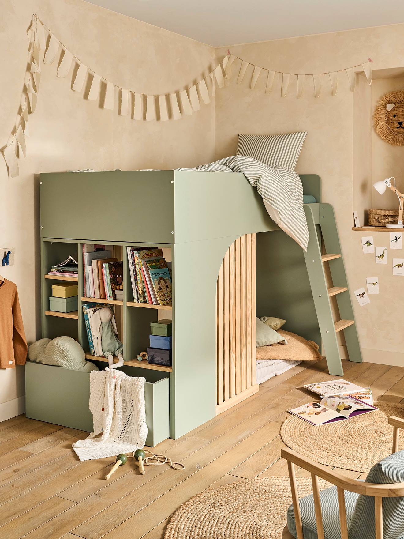 Lit mezzanine enfant avec rangement Playful vert
