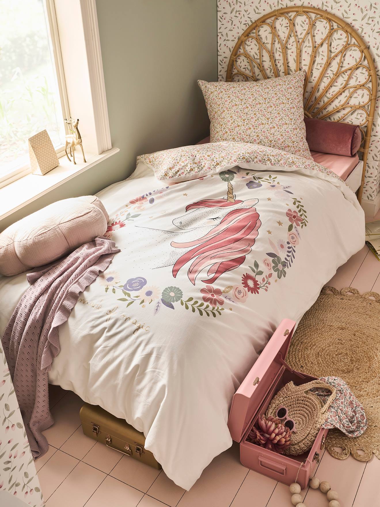 Parure housse de couette enfant et taie d'oreiller PETITE LICORNE, avec coton recyclé blanc imprimé