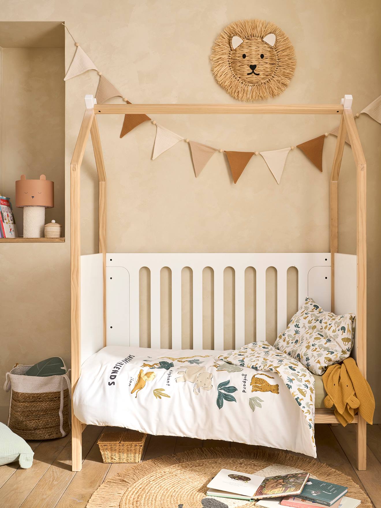 Lit bébé cabane coconut transformable banquette blanc (Vertbaudet) - Image 1