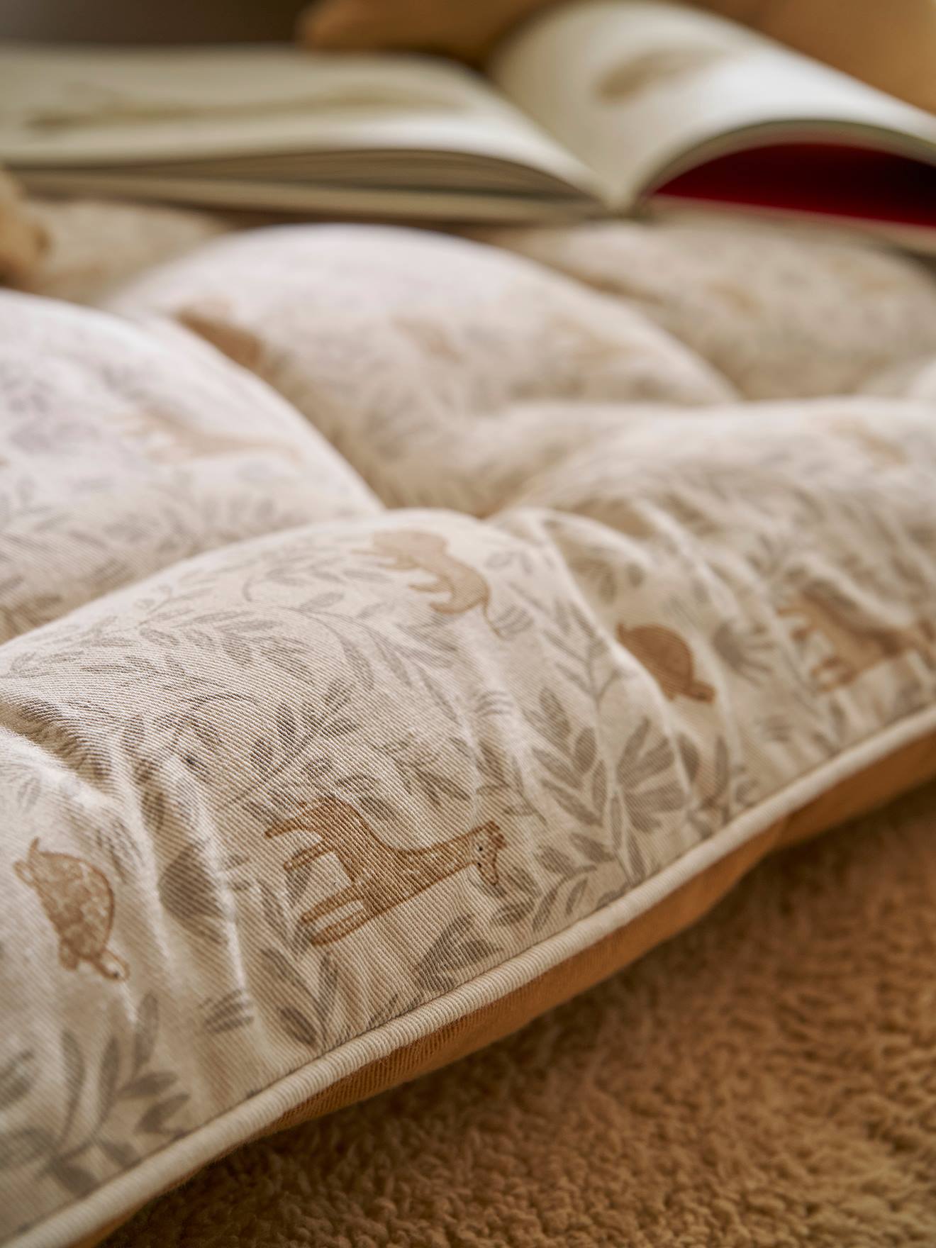 Matelas de sol Éléphant BABYLON cannelle (Vertbaudet) - Image 1