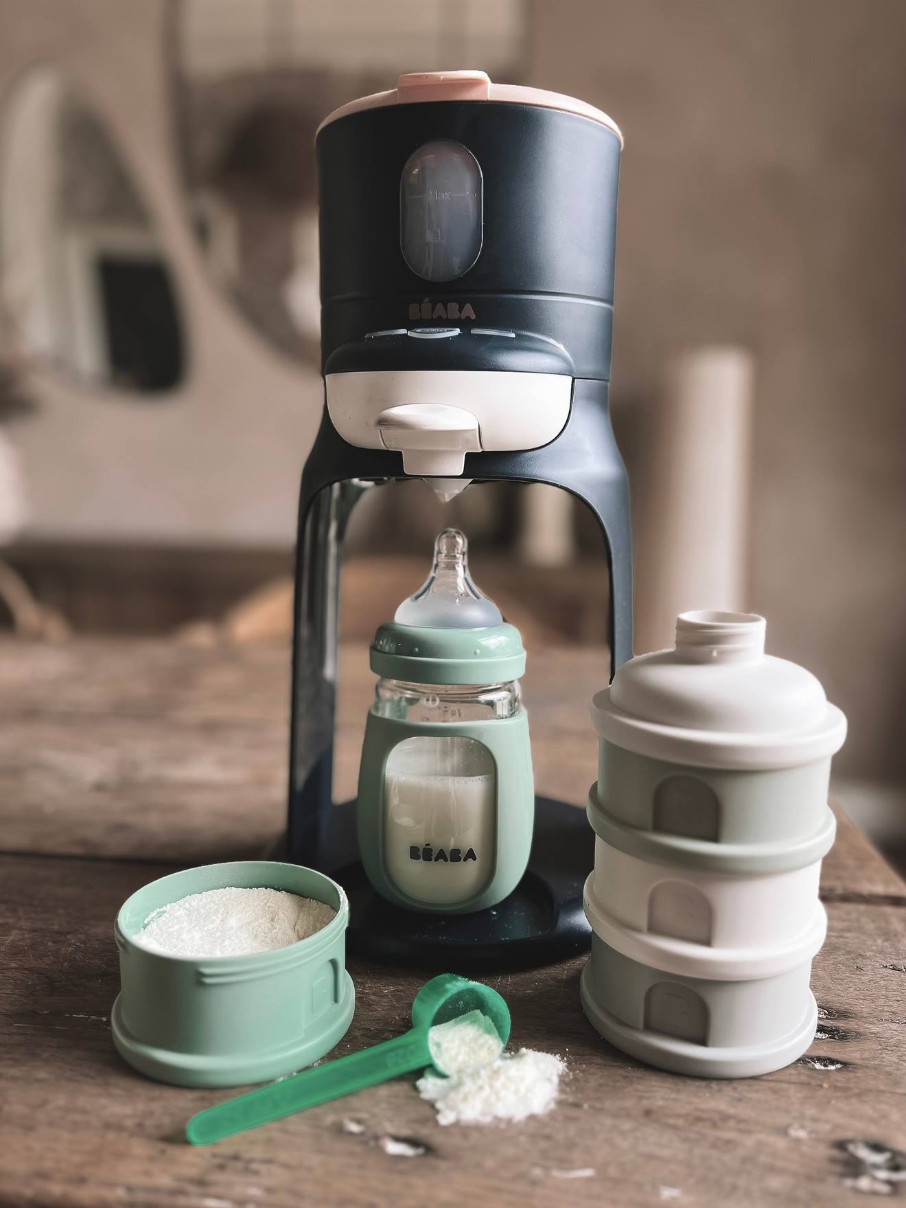 Boîte doseuse de lait 4 compartiments vert (Béaba) - Image 1
