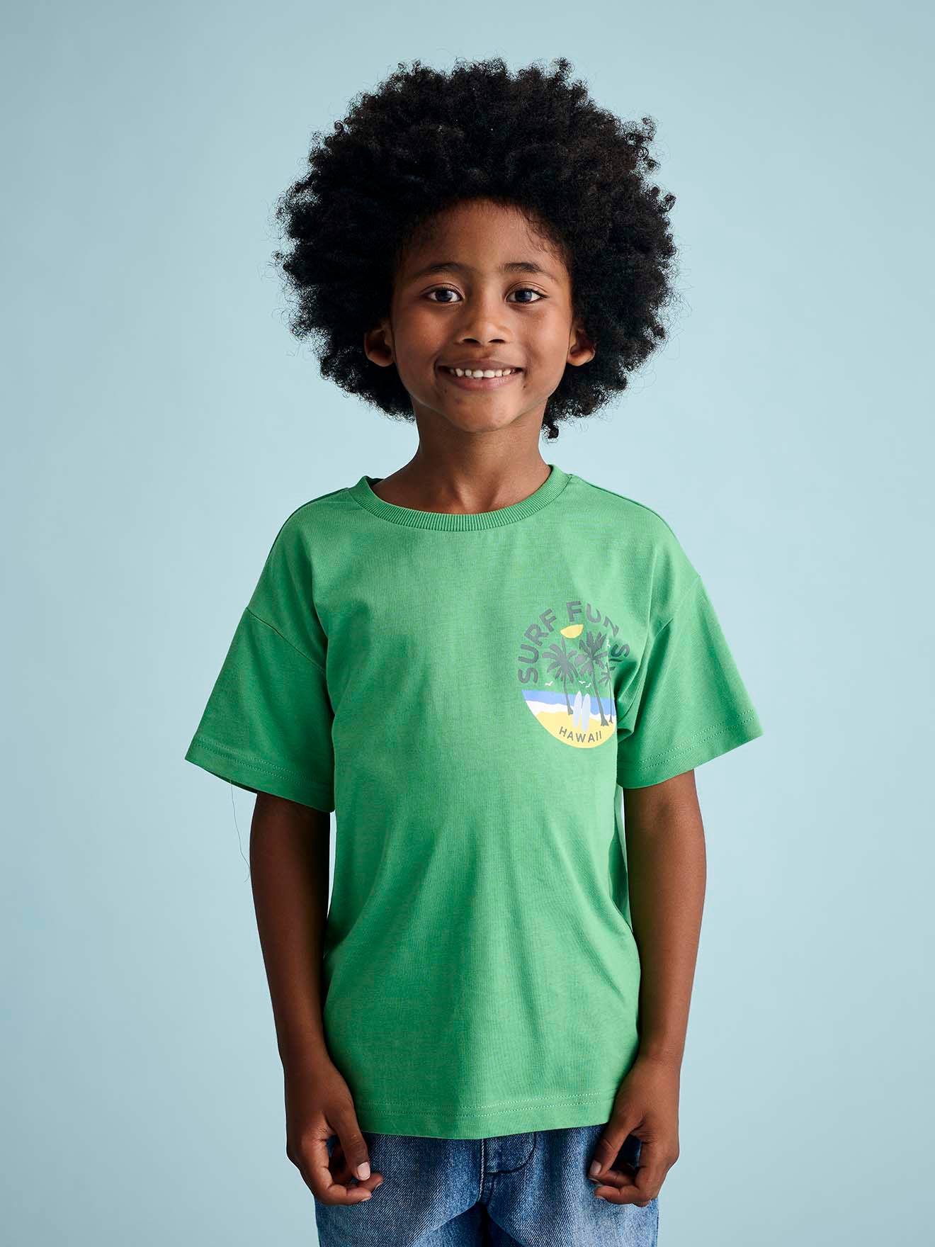 T-Shirt motif poitrine garçon vert