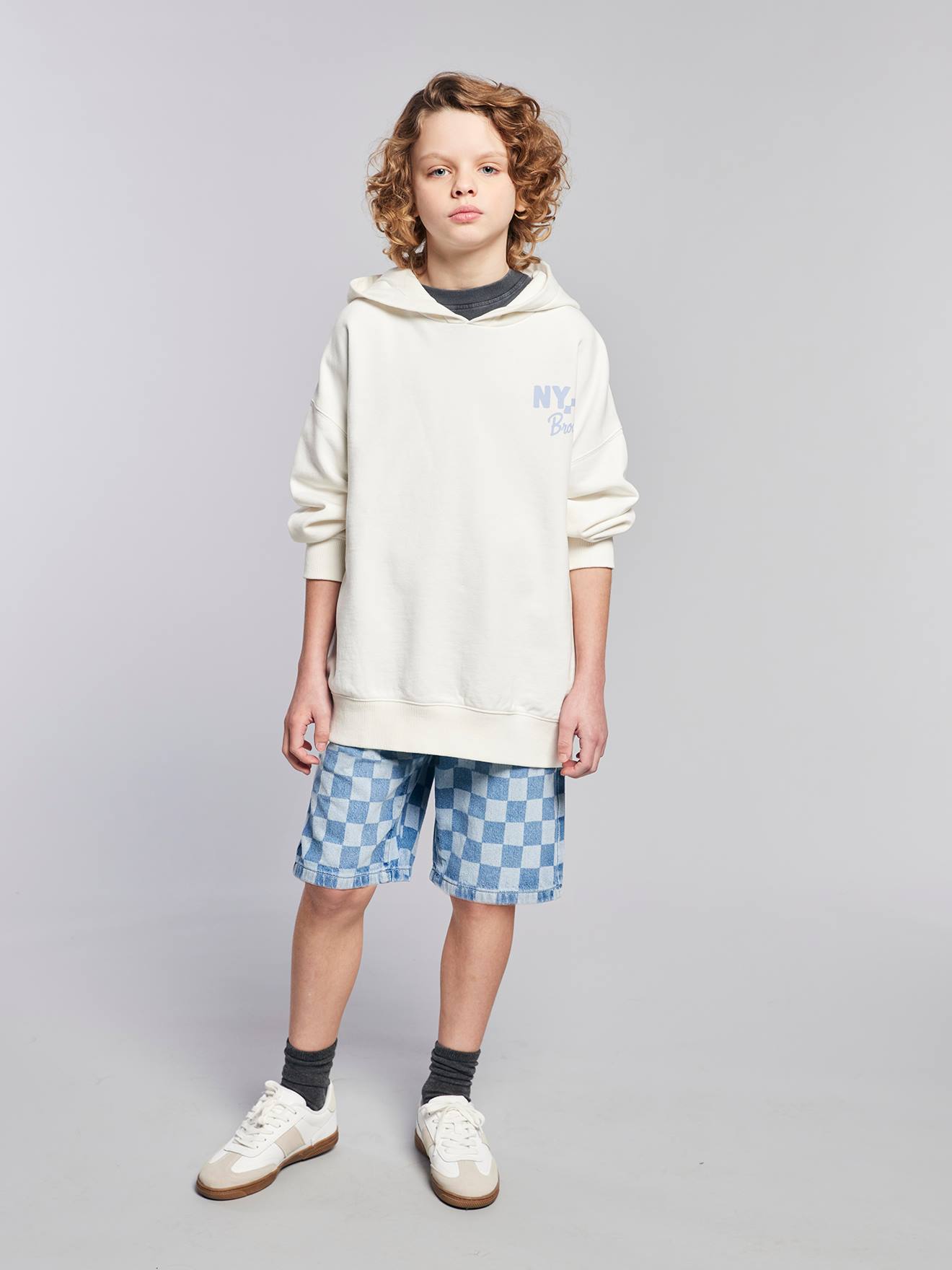 Bermuda motif damier forme loose denim bleached