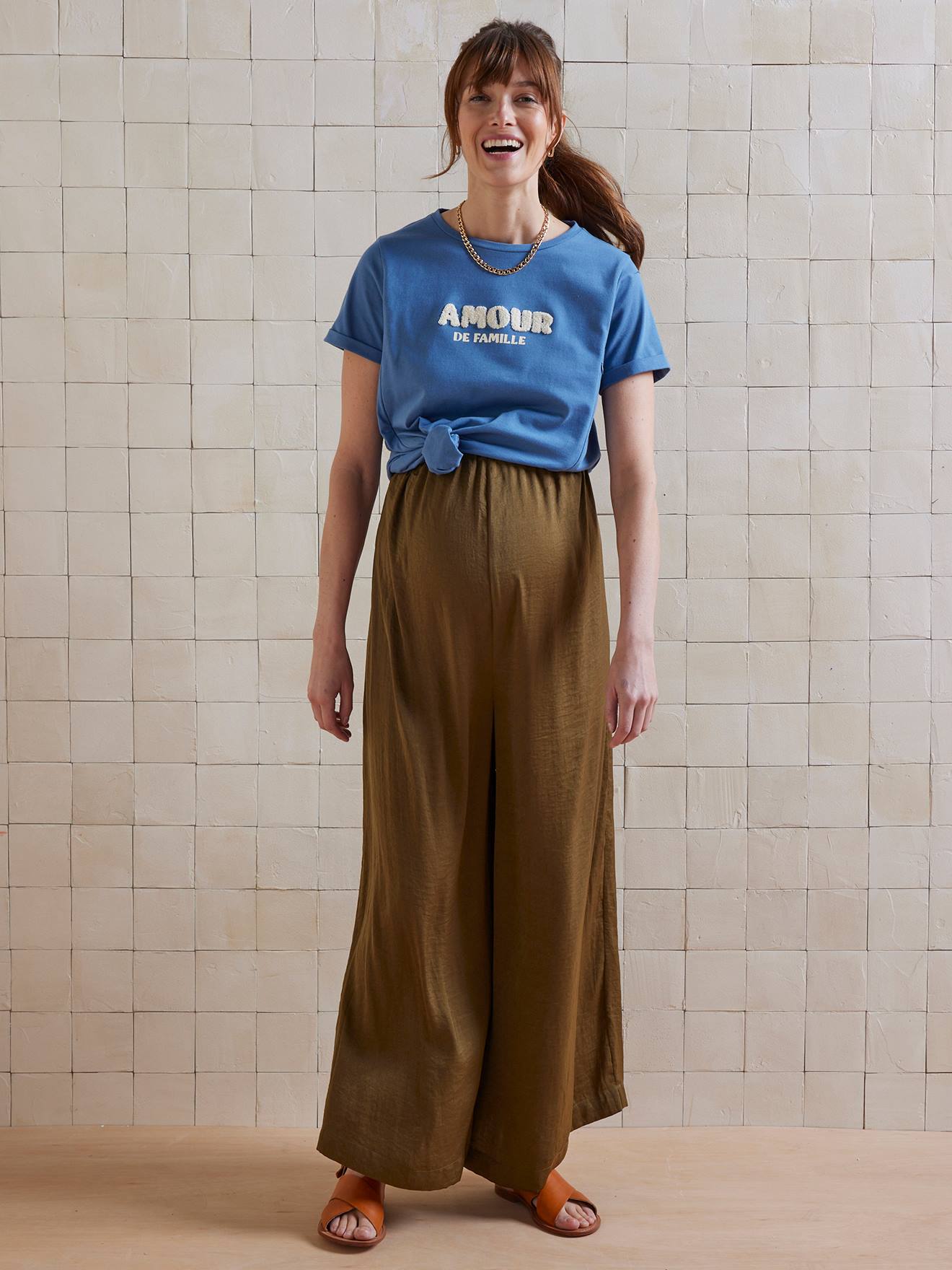 Tee-shirt grossesse et allaitement à message en coton bio bleu moyen uni avec decor