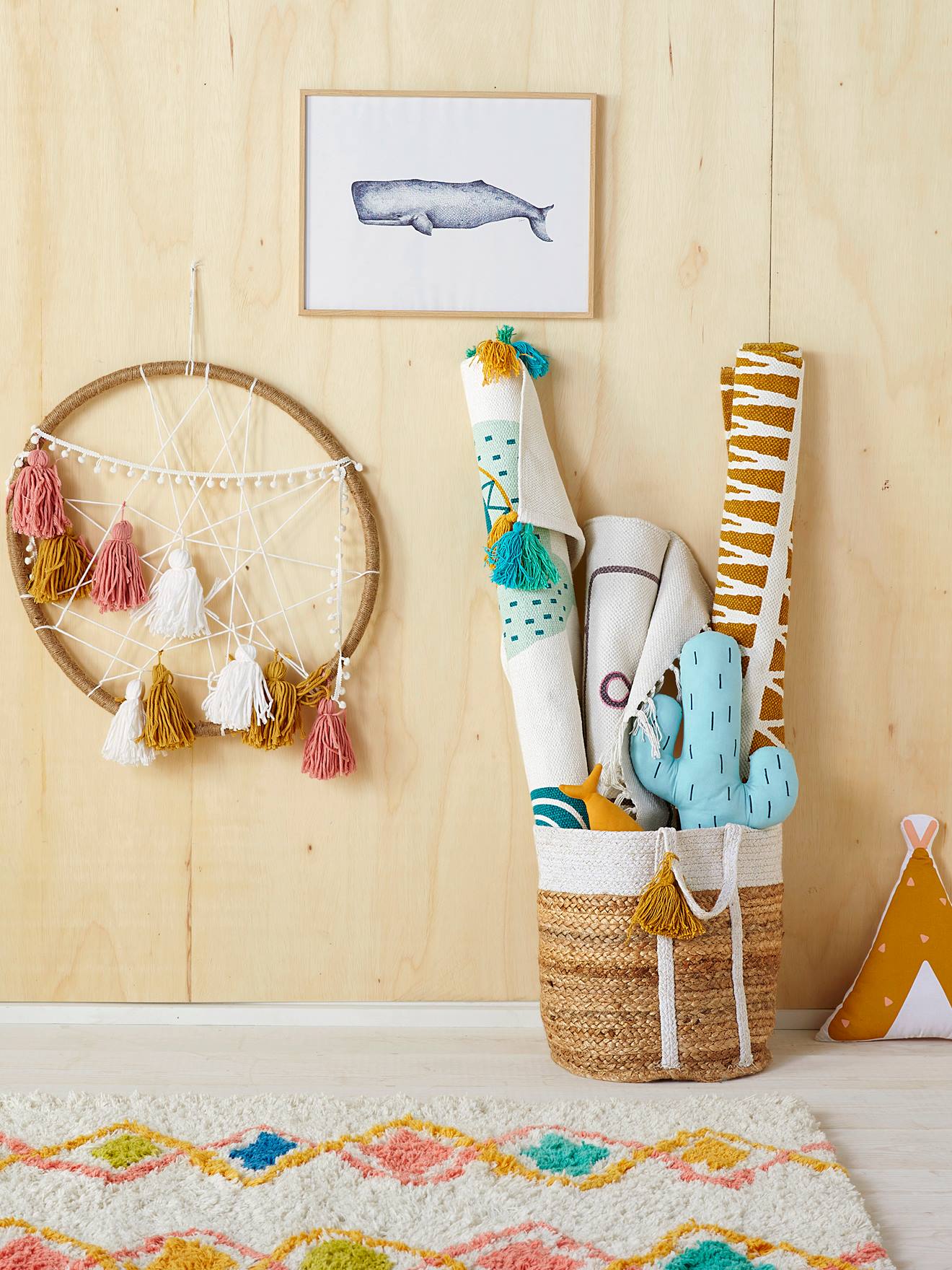 Panier de rangement en jute bicolore avec pompons blanc
