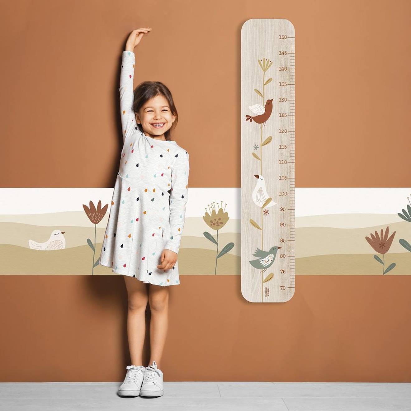 Toise En Bois Branche Oiseau Lili-rose Multicolore (Charlie et Suzie) - Image 1