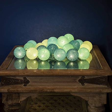 Guirlande boule lumineuse led usb télécommandée Acajou+Arlequin+Bébé+Byzantin+Chocolat+Coton+Églantine+Flocon+Horizon+Licorne+Mangrove+Messopotamia+Minuit+Océan+Ottoman+Princesse+Provence+Romania+Sauvage+Scandinave+Tagada 32 - vertbaudet enfant 