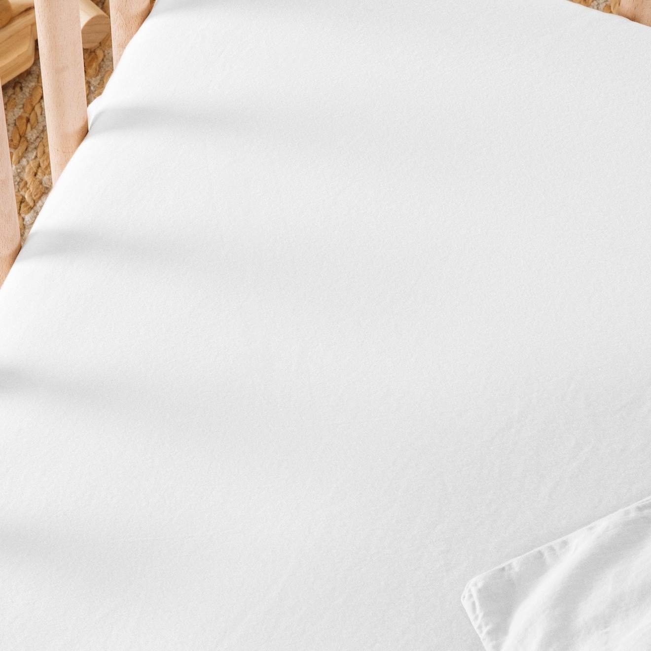 Kadolis - Drap Housse Bébé Satin De Coton Bio Lavé Blanc Craie