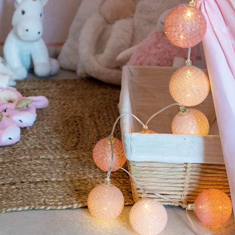 Guirlande boule lumineuse led usb télécommandée Acajou+Arlequin+Bébé+Byzantin+Chocolat+Coton+Églantine+Flocon+Horizon+Licorne+Mangrove+Messopotamia+Minuit+Océan+Ottoman+Princesse+Provence+Romania+Sauvage+Scandinave+Tagada 59 - vertbaudet enfant 
