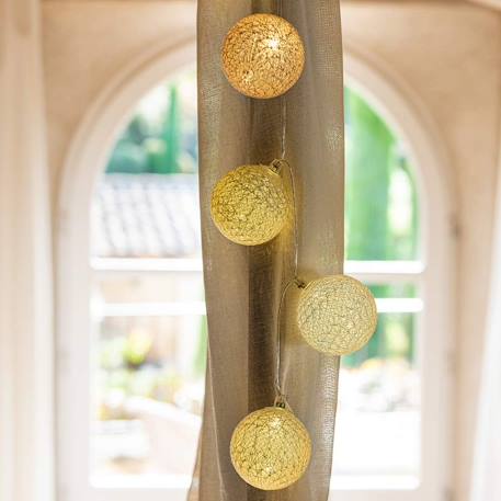 Guirlande boule lumineuse led usb télécommandée Acajou+Arlequin+Bébé+Byzantin+Chocolat+Coton+Églantine+Flocon+Horizon+Licorne+Mangrove+Messopotamia+Minuit+Océan+Ottoman+Princesse+Provence+Romania+Sauvage+Scandinave+Tagada 20 - vertbaudet enfant 