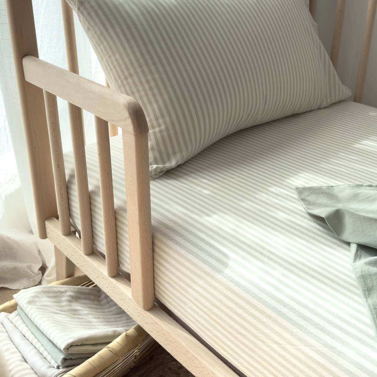 Drap Housse Bébé Percale De Coton Bio Rayé Rayé Tilleul