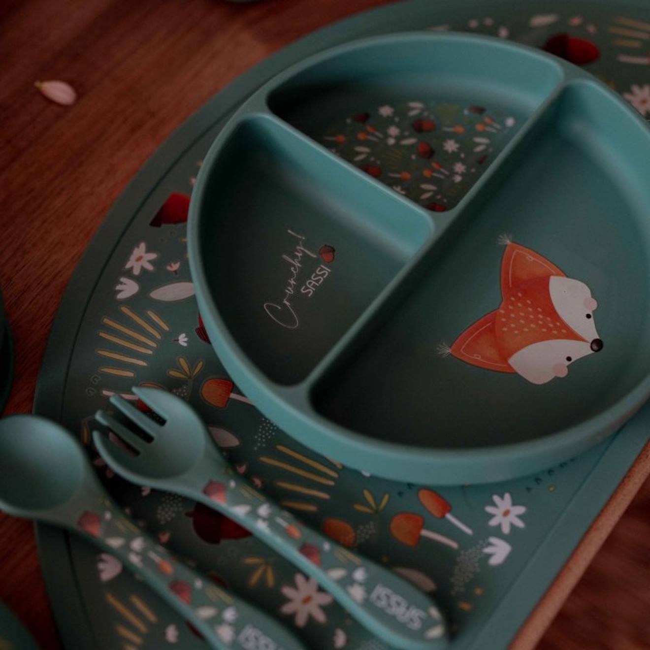 Assiette Compartimentée En Silicone Avec Ventouse Animaux Vert Paon (Sassi) - Image 2