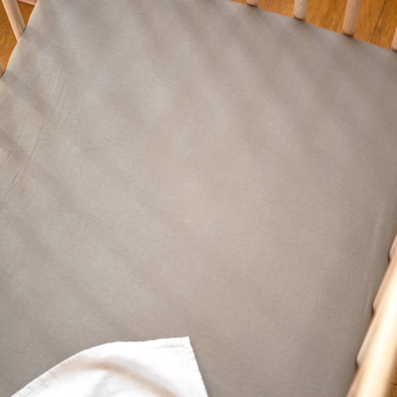 Drap Housse Coton Bio Jersey Pour Lit Bébé Greige