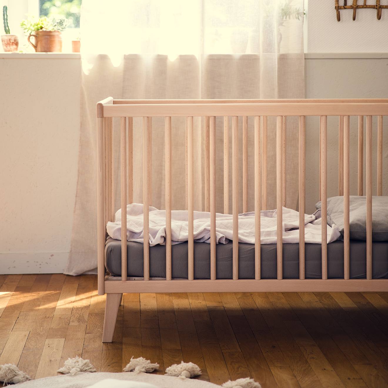 Kadolis - Lit Bébé Turia 60x120 Cm Blanc
