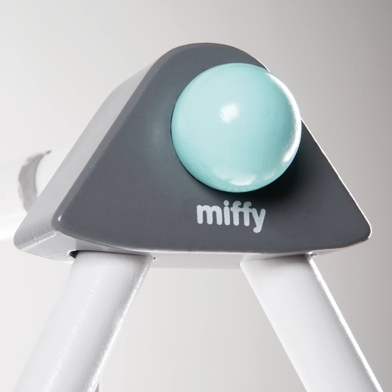 Portique D'éveil En Bois Massif + 3 Pendentifs - Arche D'activités Blanc - Gris / Miffy (Roba) - Image 1