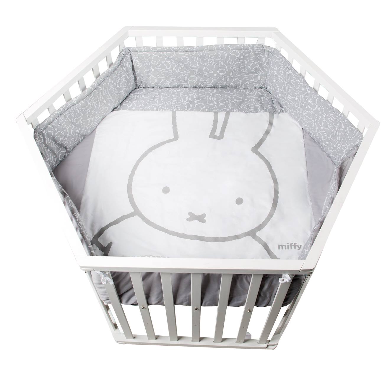Parc Bébé Hexagonal + Tapis Imprimé Lapin Miffy Blanc - Gris / Lapin